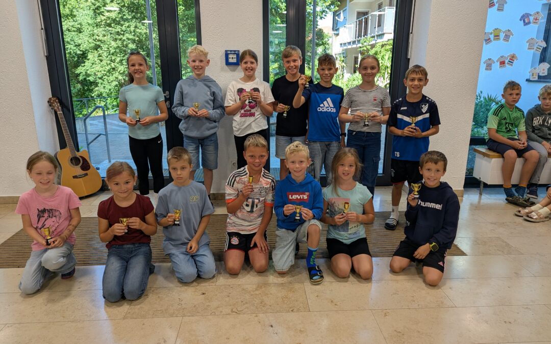 Ehrungen bei der Schulversammlung